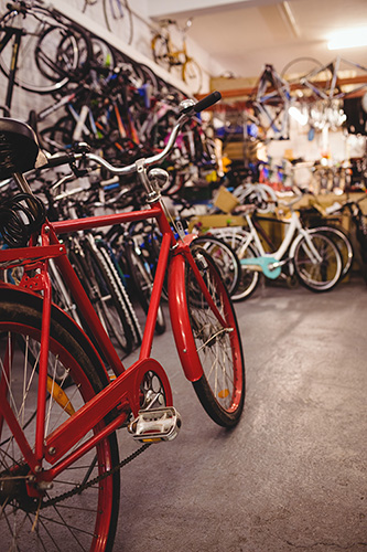Universal Cycles